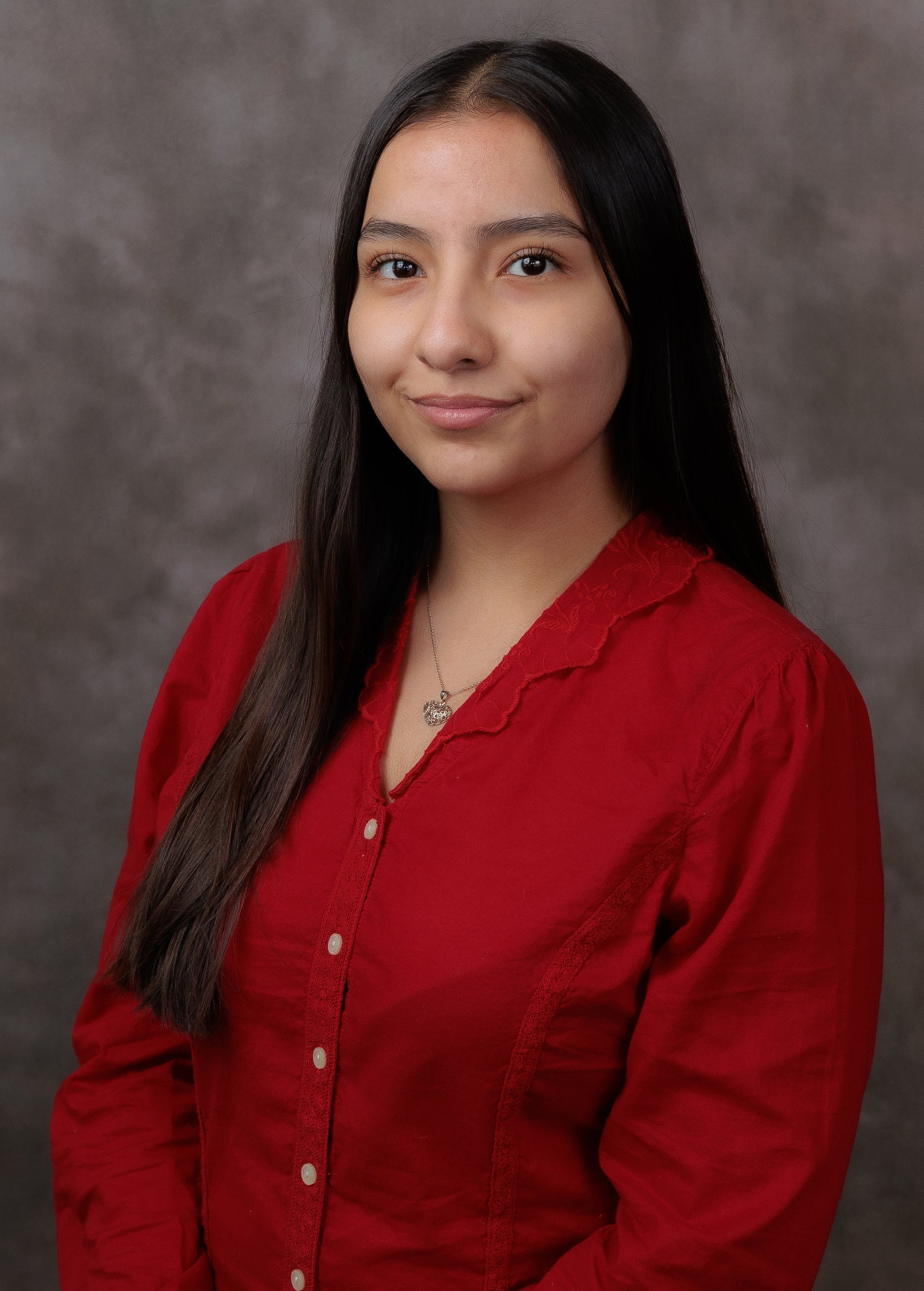 headshot of mariela munguia