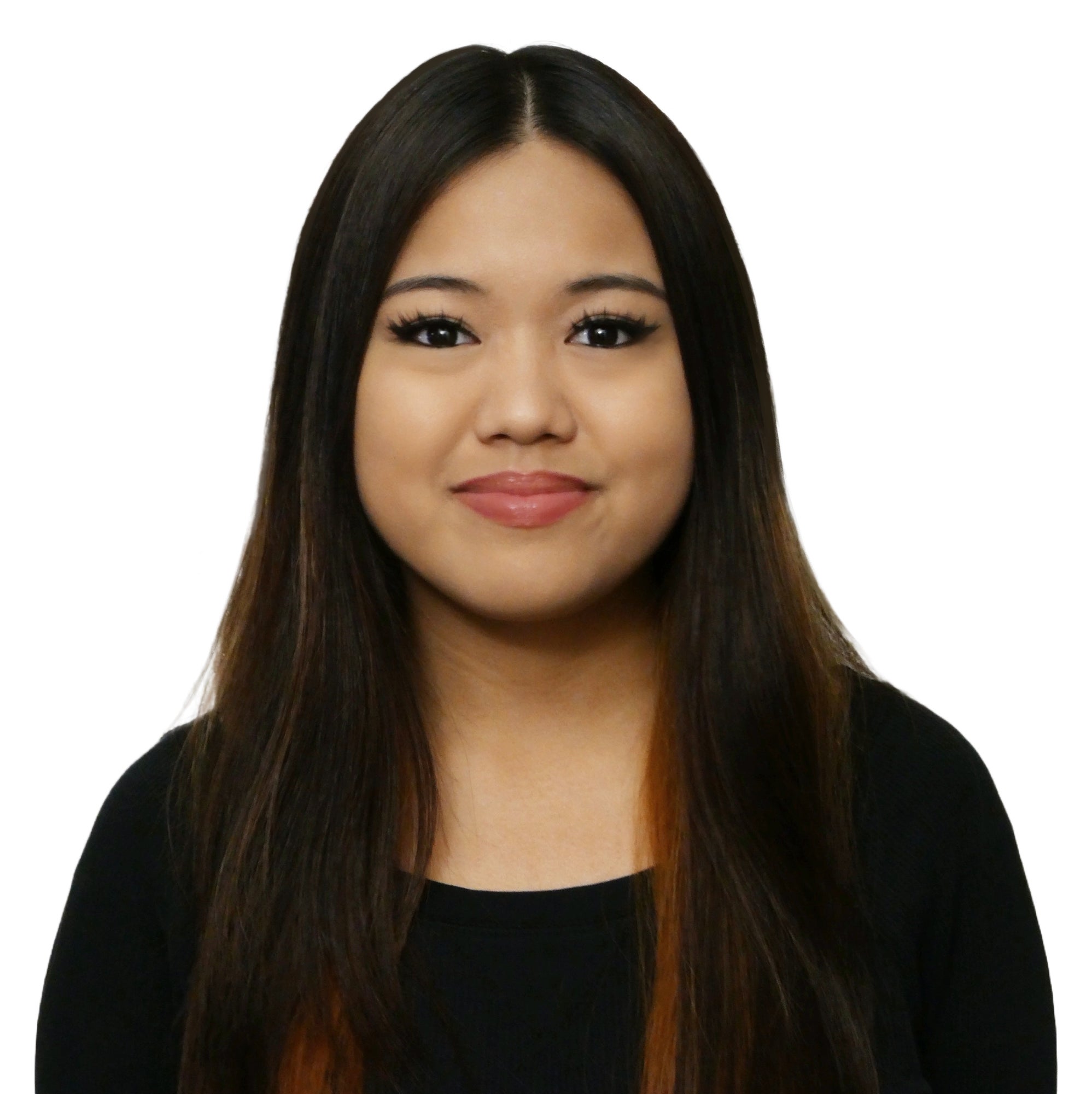 Headshot of Mia Cruz