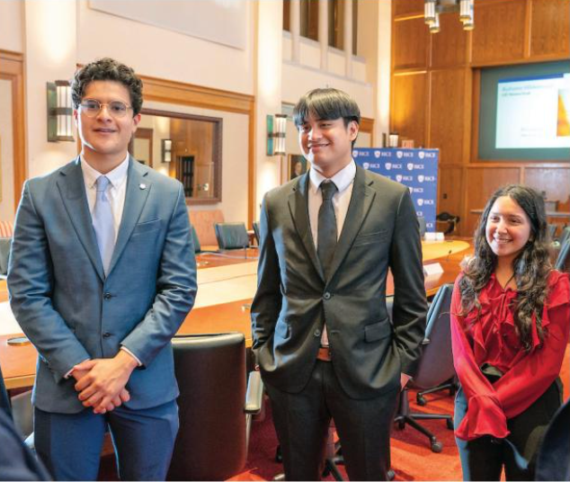 Prospective community college transfer students participate in daylong information sessions, tours, and academic conferences at Rice.